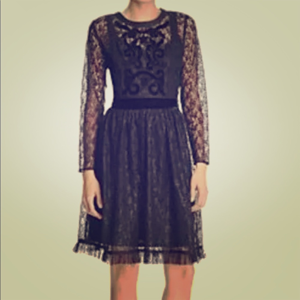 👗Nanette Lepore Size 2 Velvet-Trimmed Lace 👗